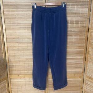 Bailey 44 navy blue sweatpants joggers cuffed pants woman’s size small SOFT